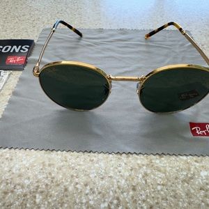 round sun glasses